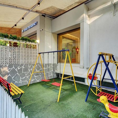 Vegas Residency Hotel Kalyan Ngoại thất bức ảnh