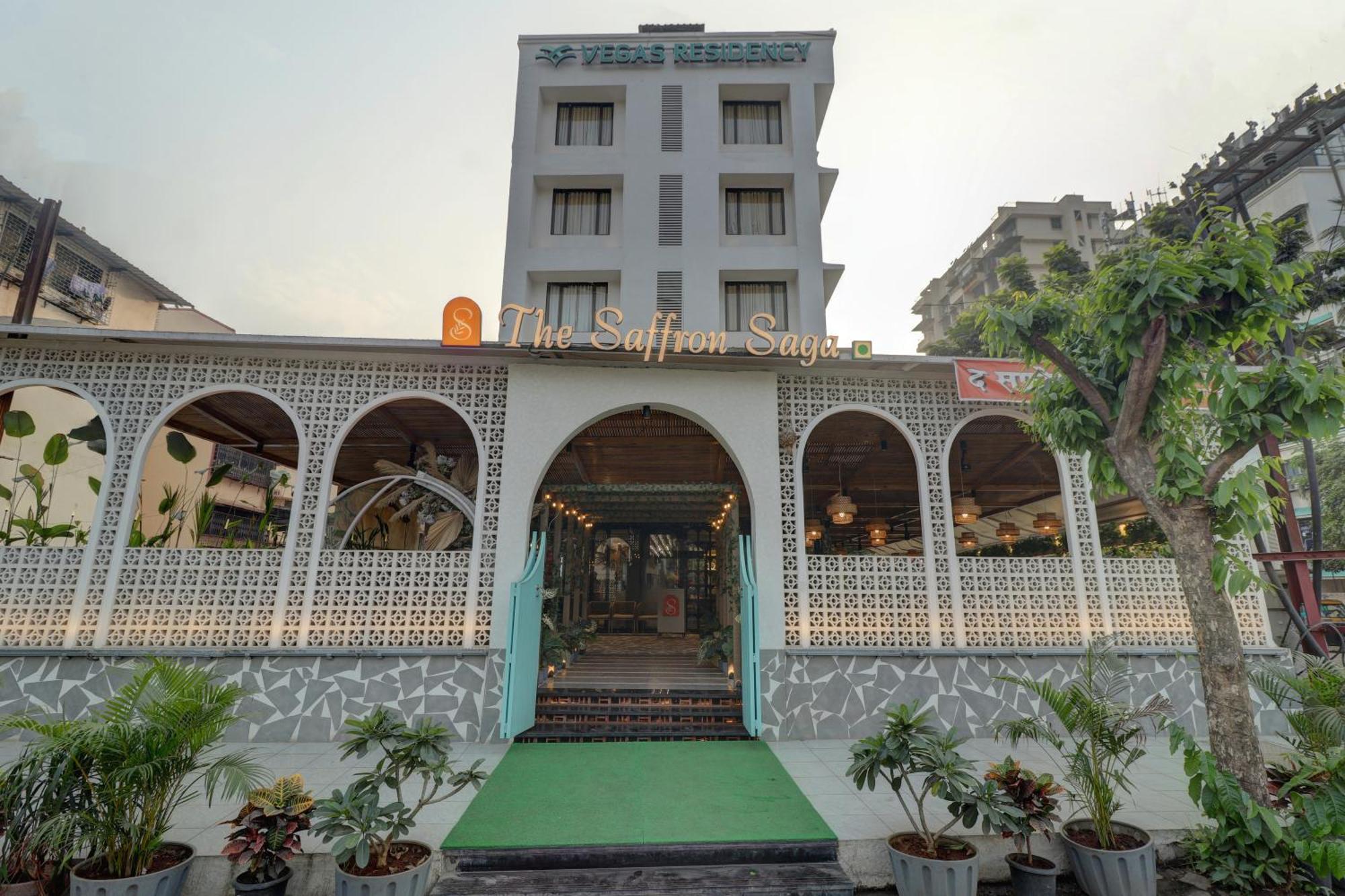 Vegas Residency Hotel Kalyan Ngoại thất bức ảnh